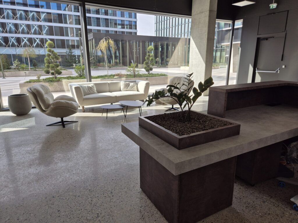 Opremanje Lobby prostora City Island Zagreb (2)